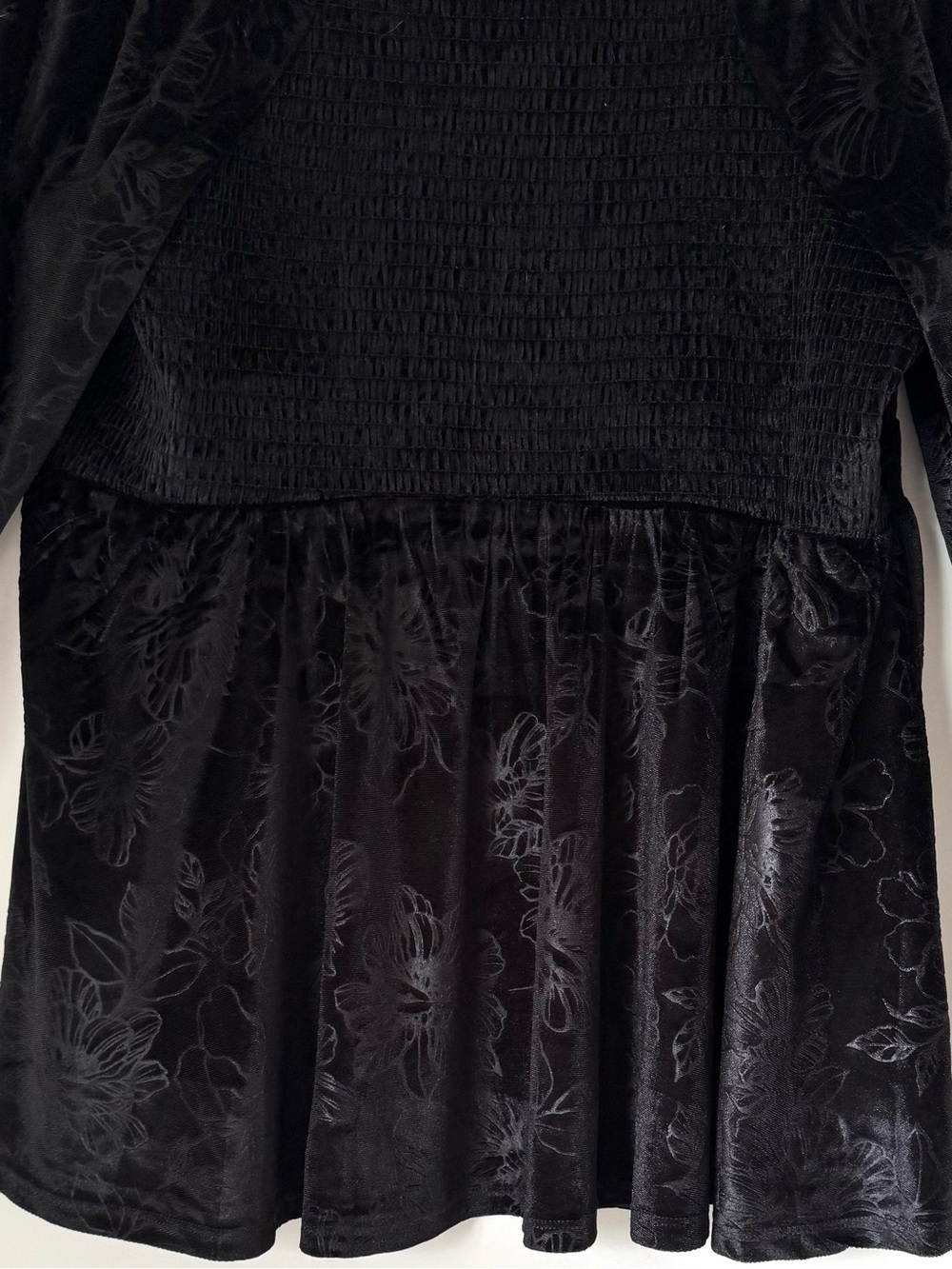 Torrid Black Velvet Corset Peplum Blouse Top Floral Embossed Size 1X - Picture 8 of 13